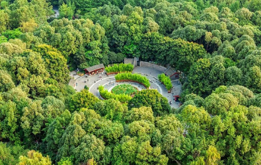 Beautiful parks and snowy mountains in Chengdu, China Lonely